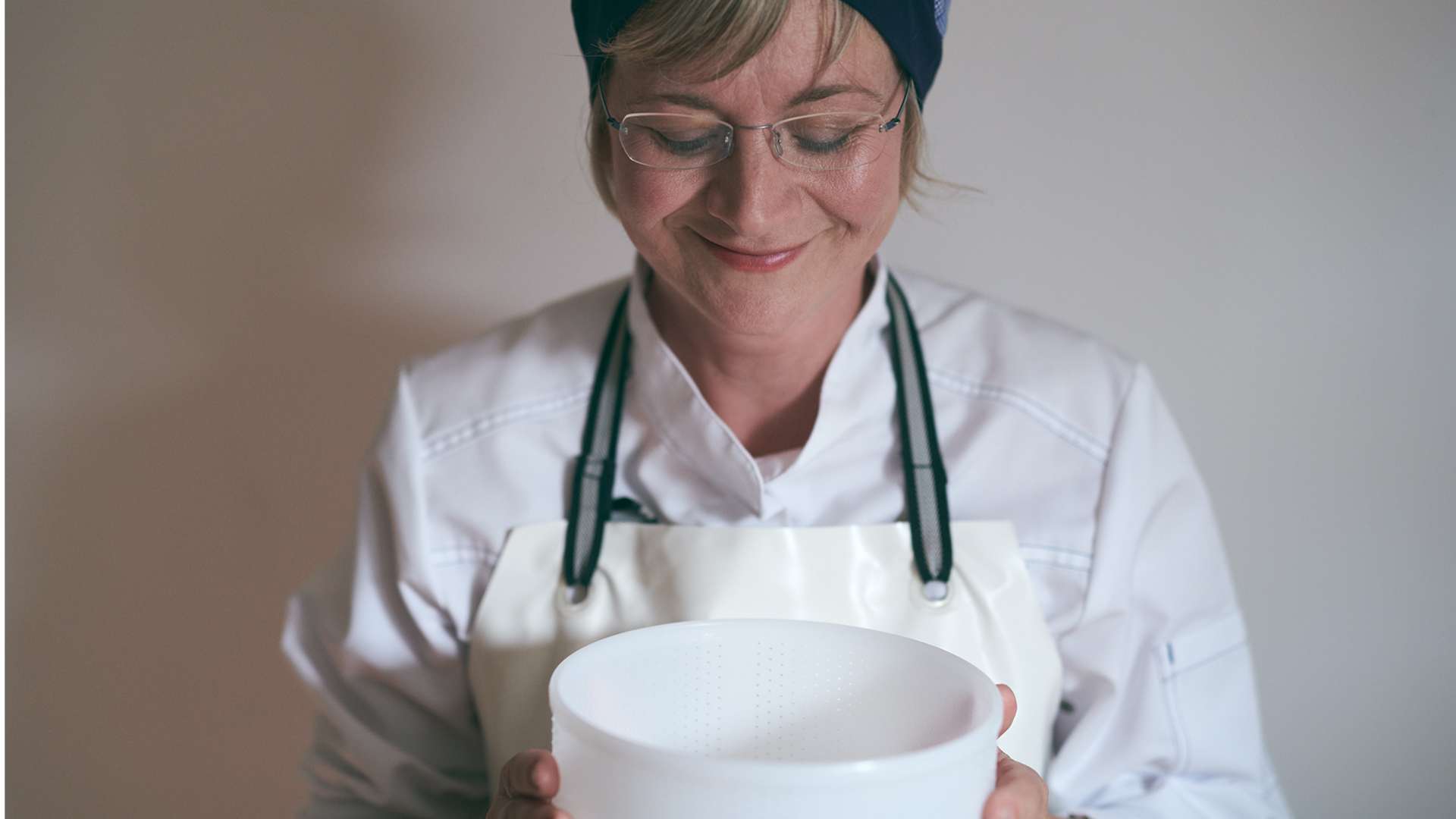 Astrid Zand mit Kaeseform
